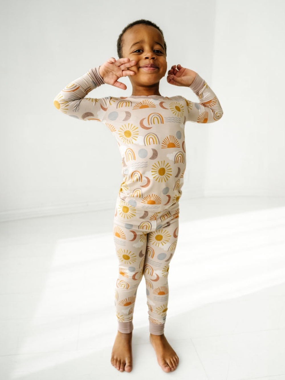 🌅✨ Little Sleepies Desert Sunrise Two-Piece Pajama Set – Size 2T | EC ✨🌅